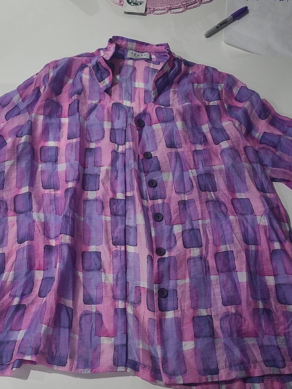 Terra Pink & Purple Patterned Button-Front Blouse